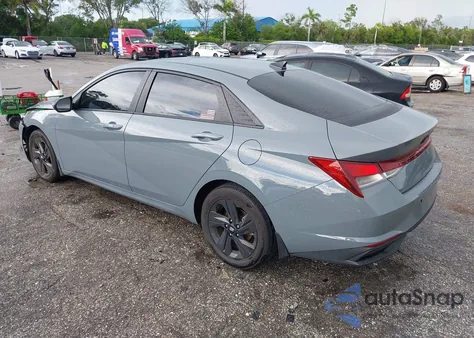 2023 Hyundai Elantra Sel from USA, damaged, VIN KMHLM4AG2PU384866